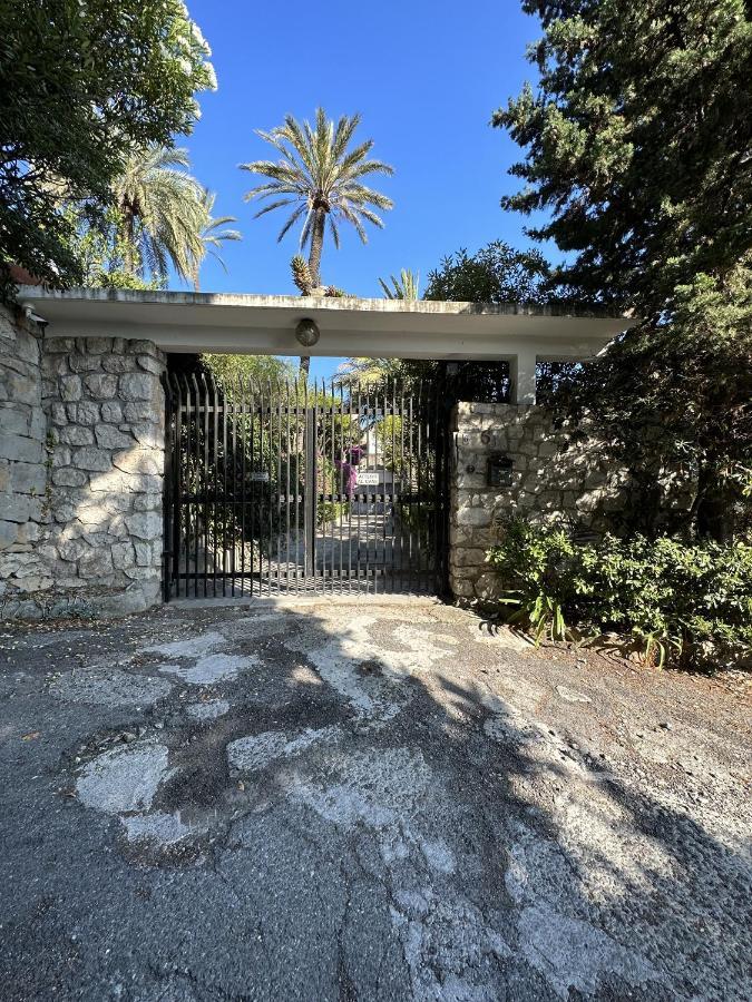 Villa Le Rose Di Emma à Bordighera Extérieur photo