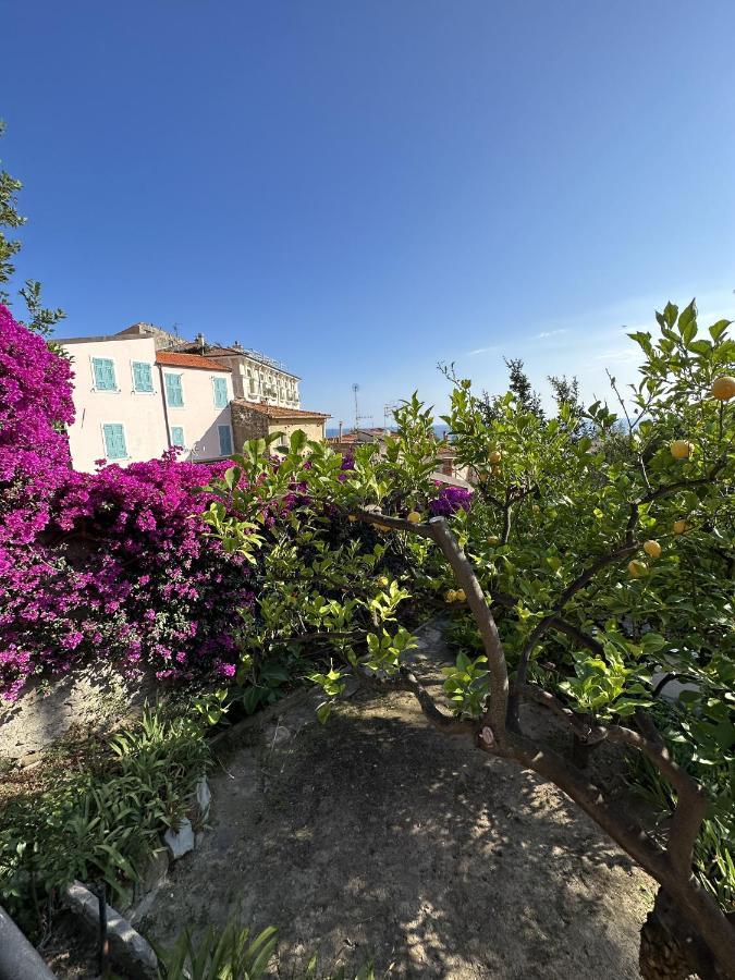 Villa Le Rose Di Emma à Bordighera Extérieur photo