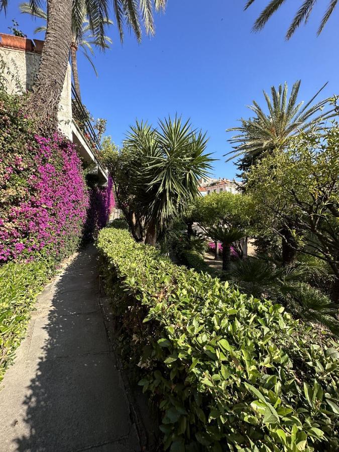 Villa Le Rose Di Emma à Bordighera Extérieur photo